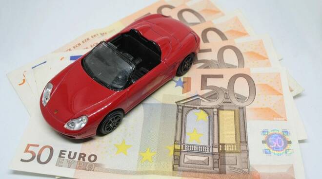 Bonus auto: fino a 6000 euro per l’acquisto
