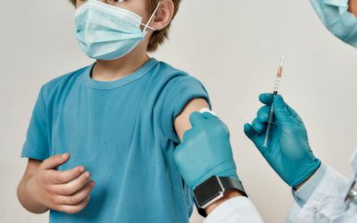 Coronavirus: il piano vaccinale per bambini e adolescenti partirà dalle scuole